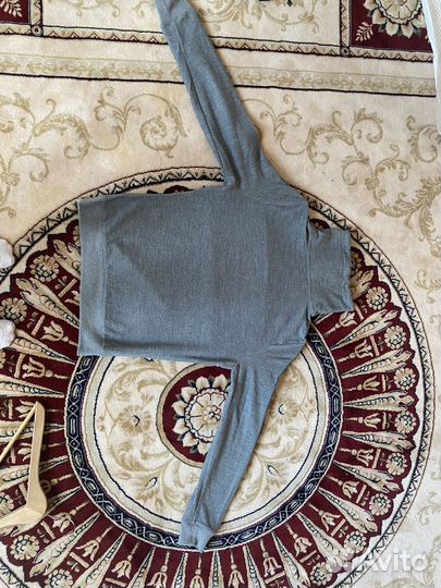 Свитшот с высоким горлом