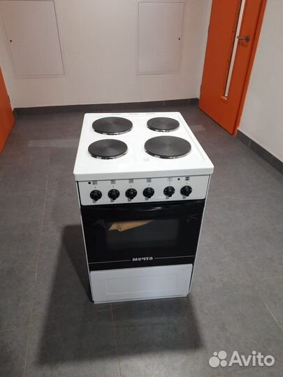 Плита электрическая новая