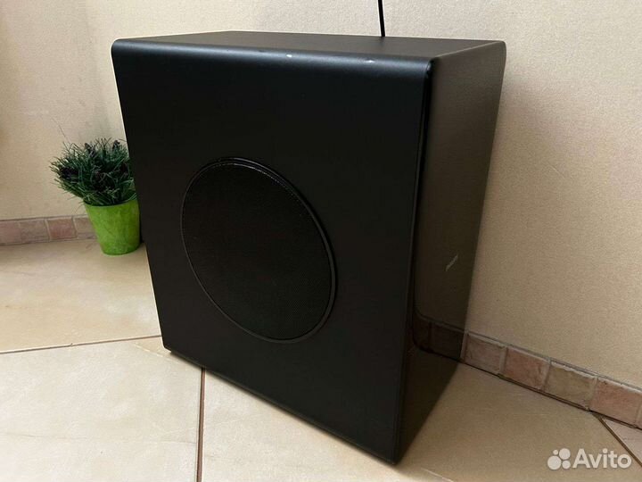 Саундбар Philips HTS9140