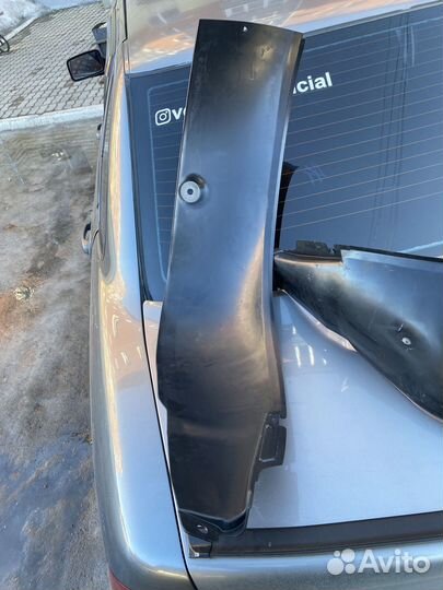 Подкрылки передние левые на priora