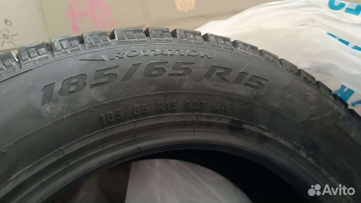Pirelli Ice Zero 185/65 R15