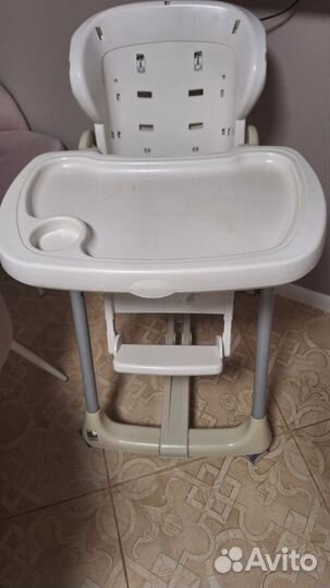 Стул для кормления