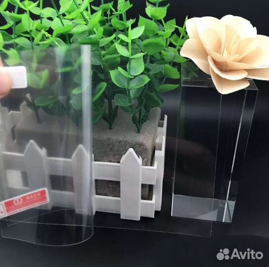 Универсальная защитная пленка 12