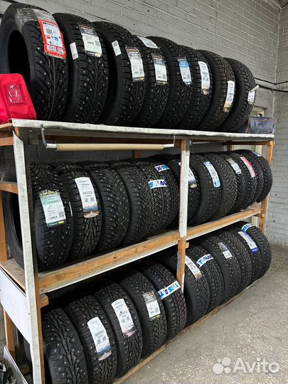 Nokian Tyres Nordman 8 SUV 215/65 R16