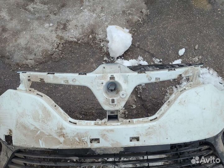 Бампер передний renault kaptur 2