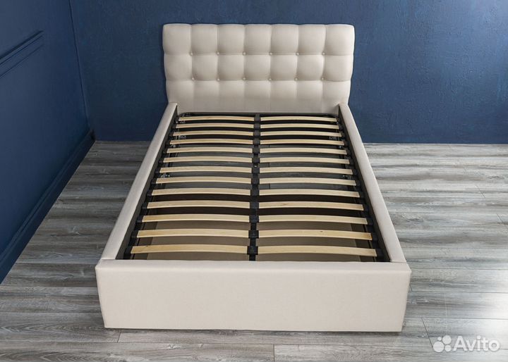 Кровать с матрасом 120х200