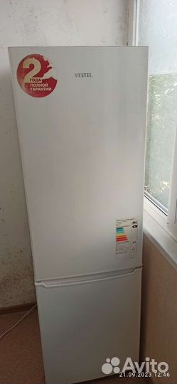 Холодильник бу vestel