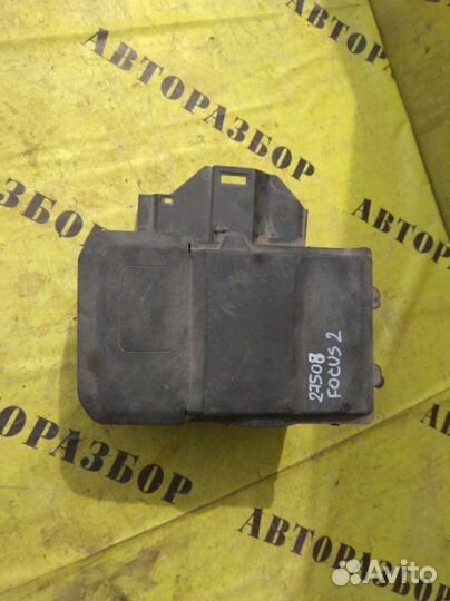Площадка под акб Ford Focus 2 2008-2011 седан 1.6