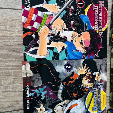 Продам книги майнкрафт и другие