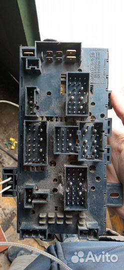 Блок предохранителей golf 2