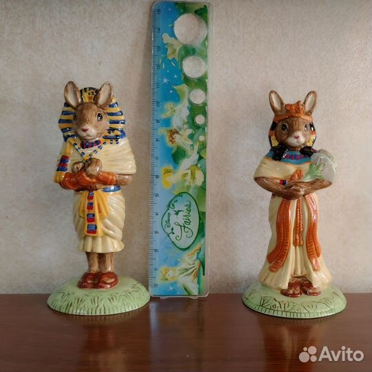 Фарфоровые английские статуэтки Royal Doulton