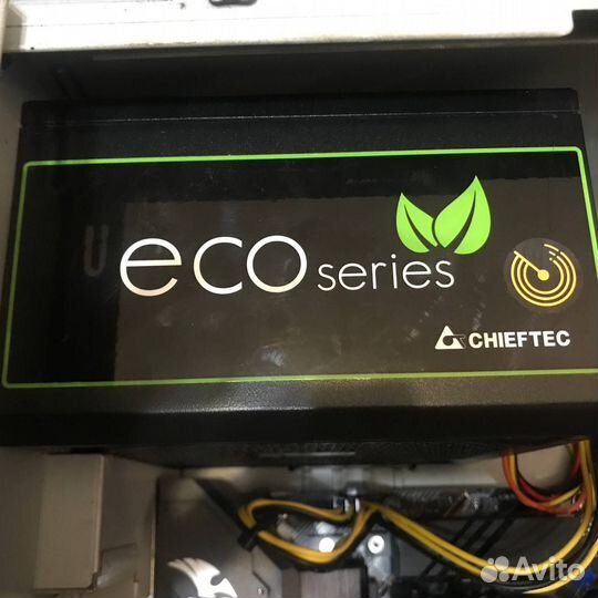 Блок питания chieftec 700w