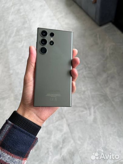 Samsung Galaxy S23 Ultra, 12/256 ГБ