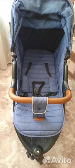 Прогулочная коляска Mobility