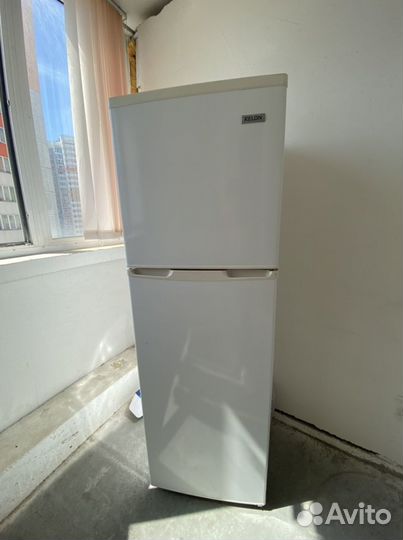 Холодильник б/у kelon