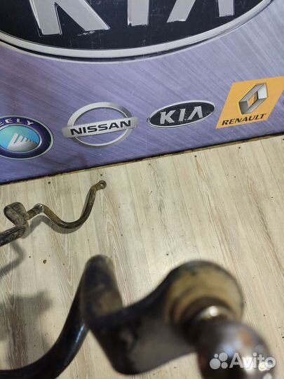 Стабилизатор перед спу Nissan juke F15