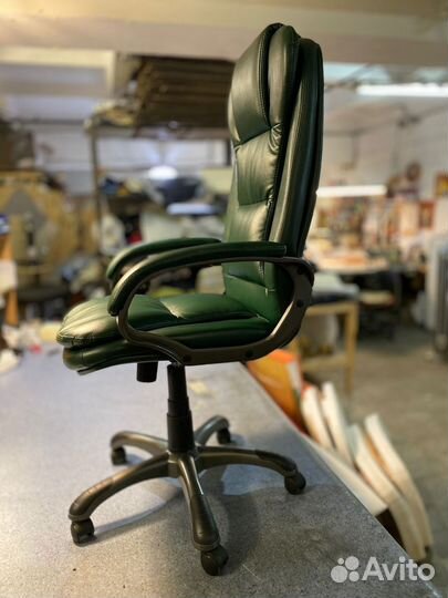 Компьютерное кресло