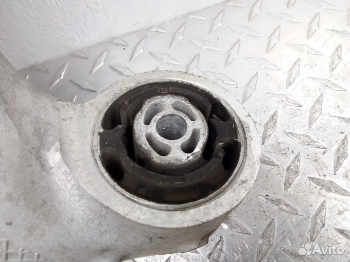 Рычаг задний правый нижний Jaguar XE X760 GX735B53