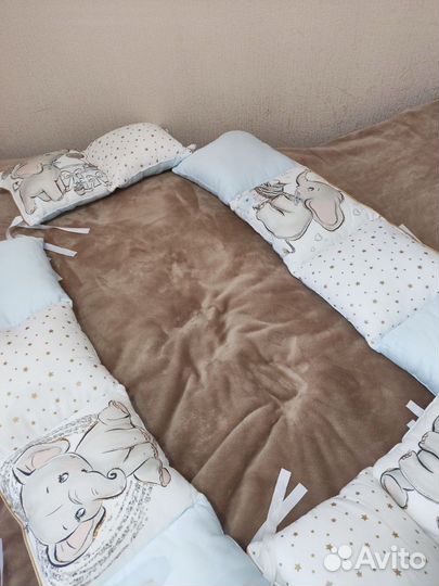 Бортики в детскую кроватку