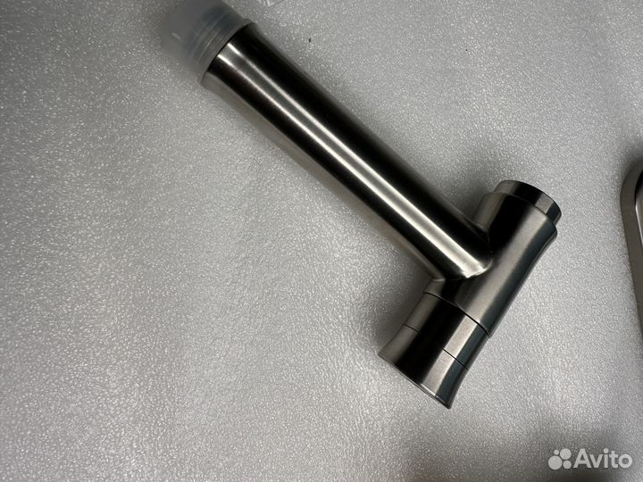 Смеситель для биде встраиваемый / душ