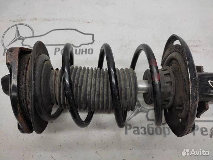 Стойки передние w204 C-class 271.952 kompressor