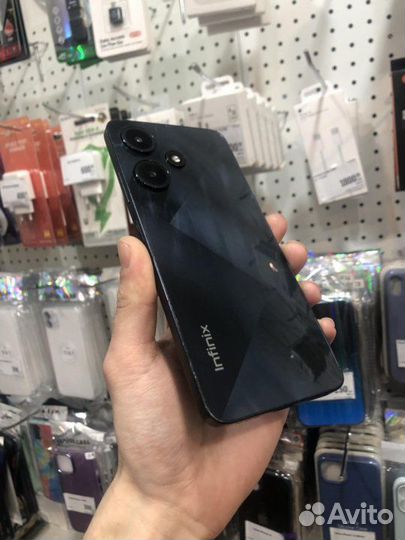 Infinix HOT 30i, 4/64 ГБ