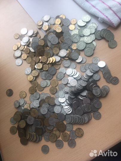Около 2 кг монет ранней России