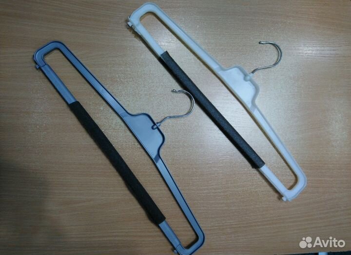 Продам вешалки