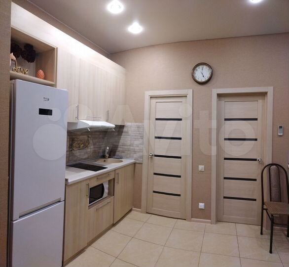 2-к. квартира, 40 м², 1/4 эт.