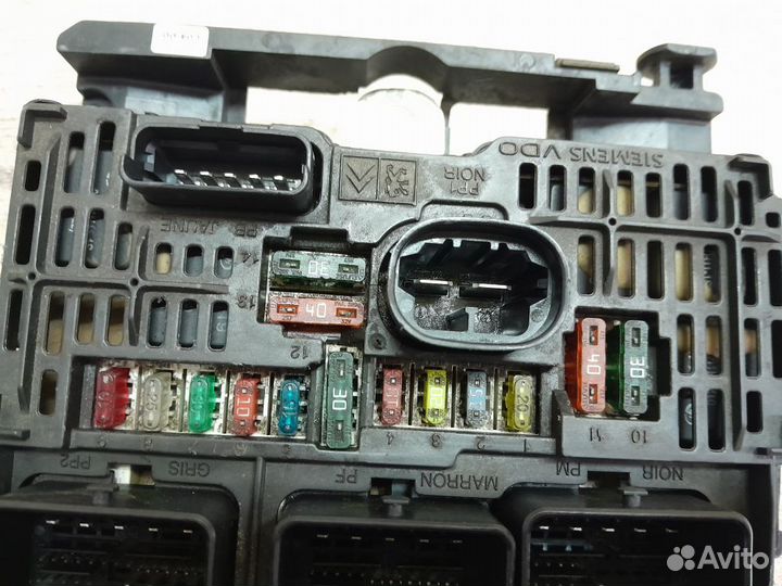 Блок предохранителей BSM Citroen C4