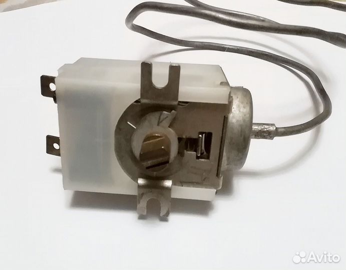 Термостаты для холодильников и нагревателей