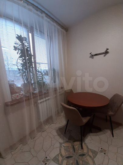 2-к. квартира, 51,7 м², 4/4 эт.