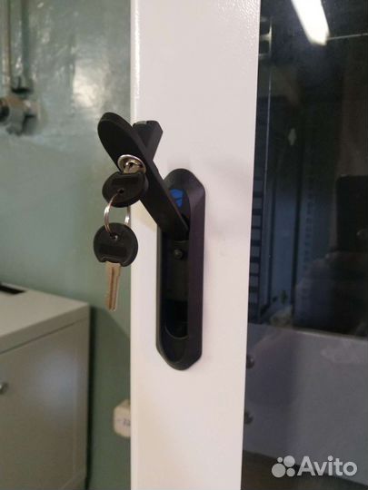 Шкаф телекоммуникационный настенный 9U 600х300