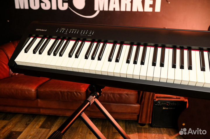 Цифровое Пианино Roland (комплект)