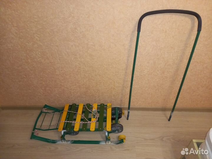 Санки с колёсами