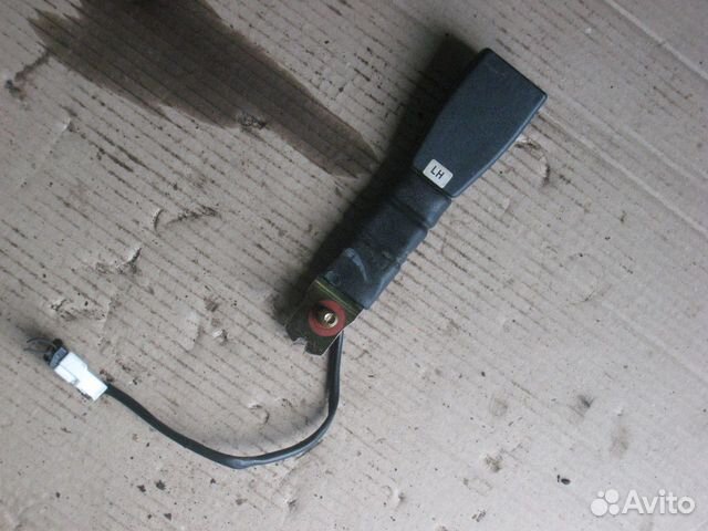 Защелка ремня безопасности левая Hyundai Getz