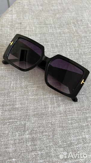 Солнцезащитные очки