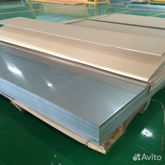 Металлопрокат Лист нержавеющий опт от 1 тонны