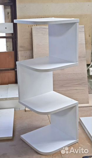 Полка настенная угловая