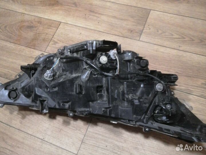 Фара rav 4 левая