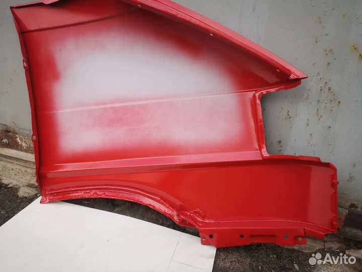 Крыло левое т4