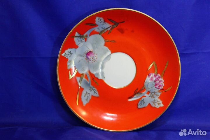 Мальва надпись золотом С Праздником Чайная пара фа