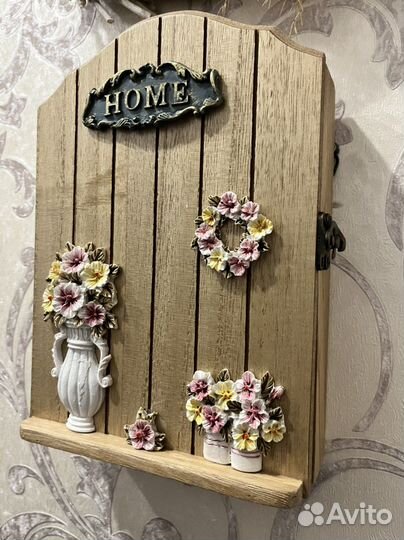 Ключница домик