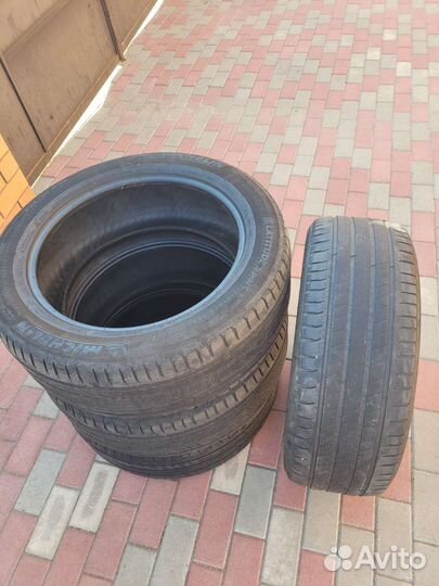 Michelin Latitude Sport 3 235/55 R19