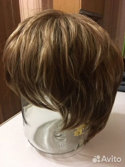 Парик женский