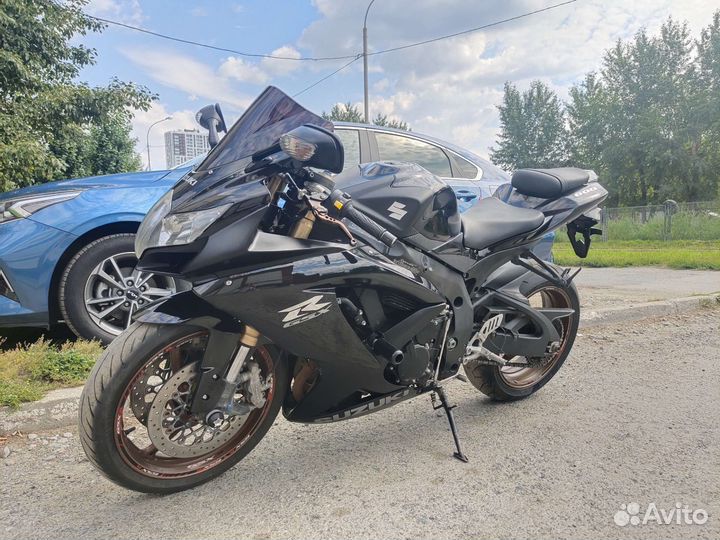 Suzuki GSX-R 600 K8