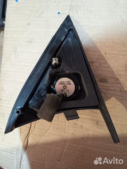 Динамик штатный Kia Sorento 1 2.4