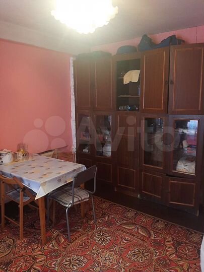 Комната 15 м² в 4-к., 1/9 эт.