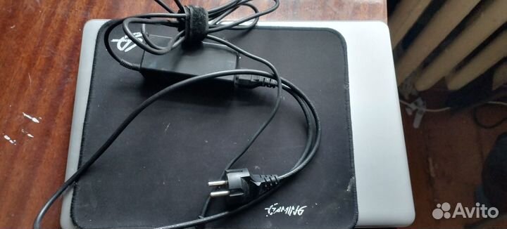 Ноутбук hp 15-bw664ur