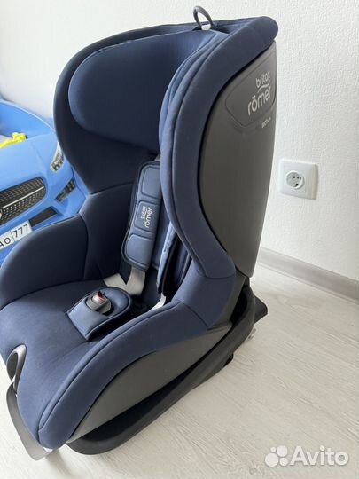 Автомобильное кресло britax romer trifix 2 i-size